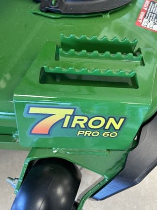 Image of John Deere Z960M equipment image 3
