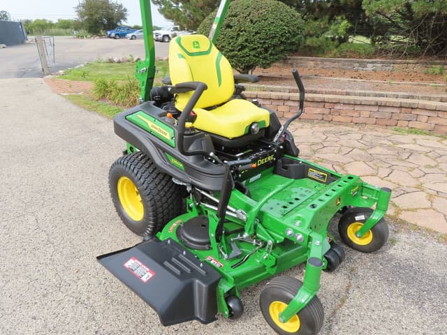 Image of John Deere Z960M equipment image 1