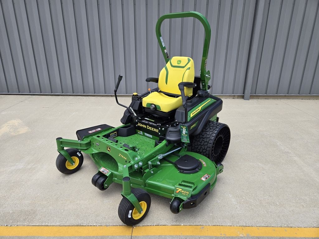 2026 John Deere Z985R Equipment Image0