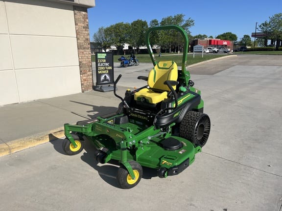 2026 John Deere Z994R Equipment Image0