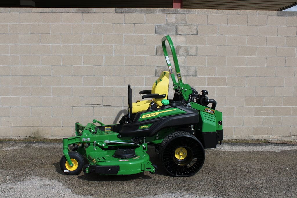 2026 John Deere Z994R Equipment Image0