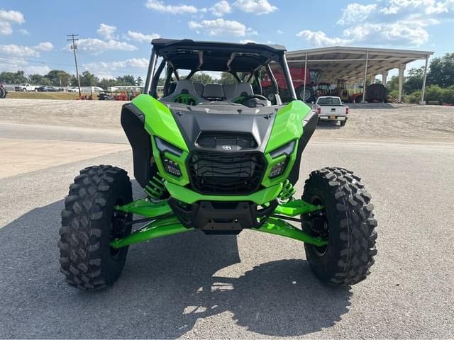 Image of Kawasaki Teryx 5 H2 Deluxe equipment image 2