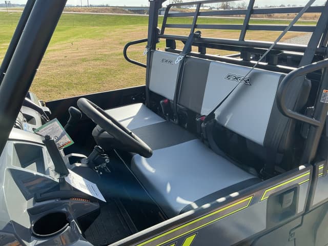 Image of Kawasaki Mule Pro FXR 1000 equipment image 1