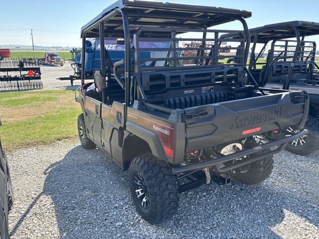 Image of Kawasaki Mule Pro FXT 1000 Platinum Ranch Edition equipment image 4