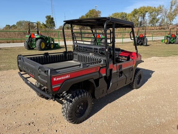 Image of Kawasaki Mule Pro FXT equipment image 2