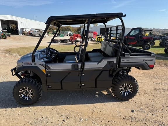 Image of Kawasaki Mule Pro FXT Ranch Edition equipment image 1