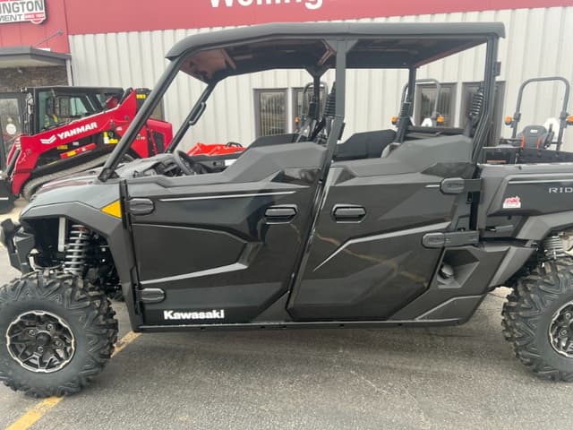 Image of Kawasaki Ridge Crew equipment image 2