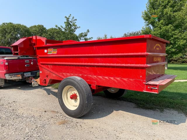 Image of Kelly Ryan Feed-R-Wagon equipment image 2