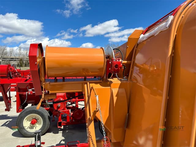 Image of Kelly Ryan Big Bagger equipment image 1