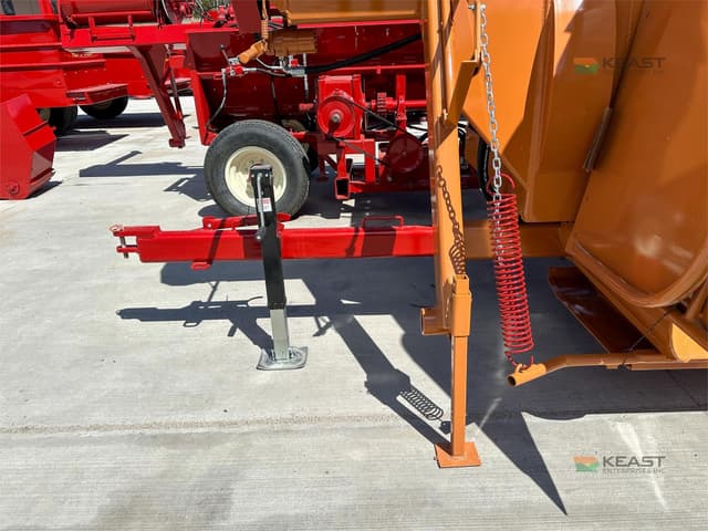 Image of Kelly Ryan Big Bagger equipment image 2