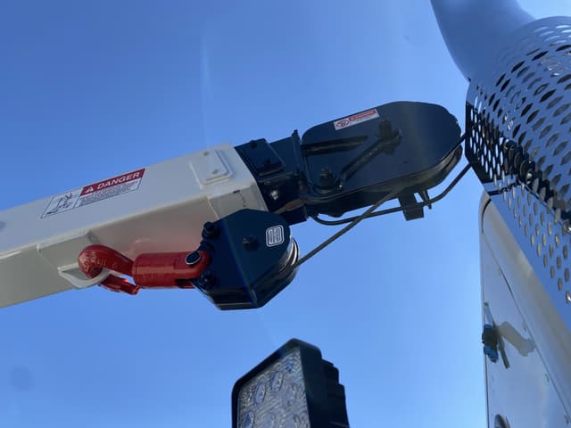 Image of Kenworth T280 equipment image 4