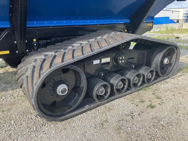 Image of Kinze 1121 equipment image 2