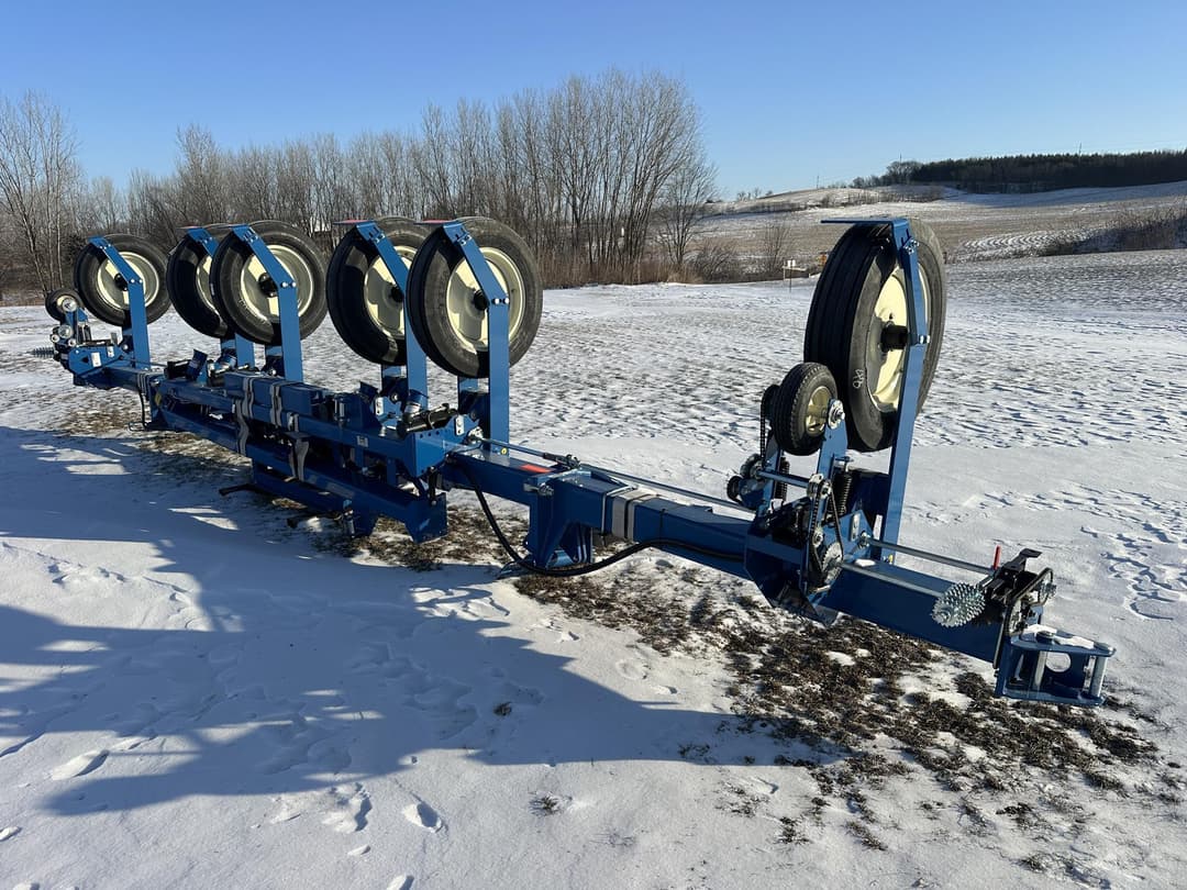 Image of Kinze 3205 Image 0