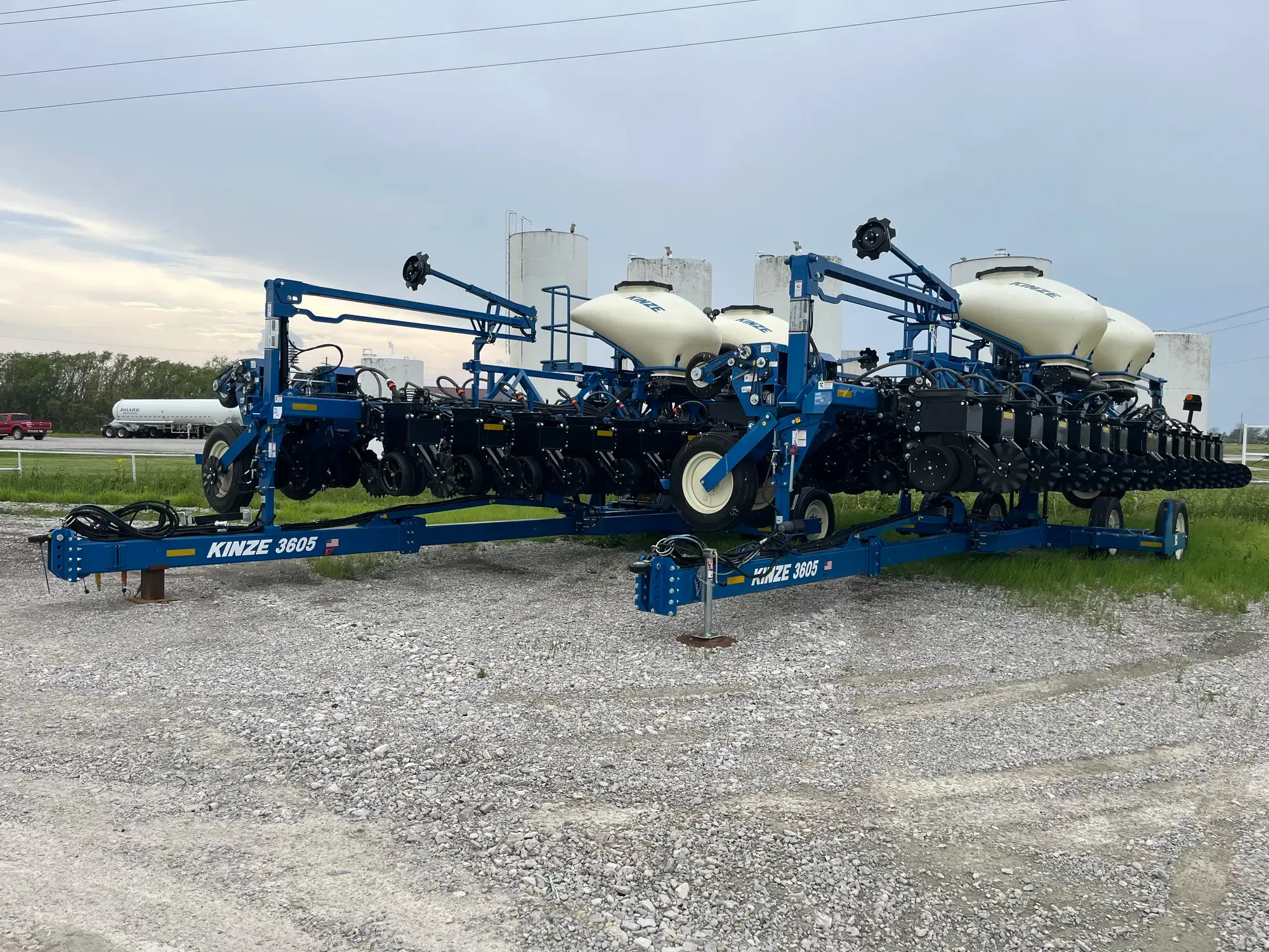 Main image Kinze 3605