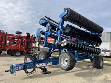 Main image Kinze Mach Till 362