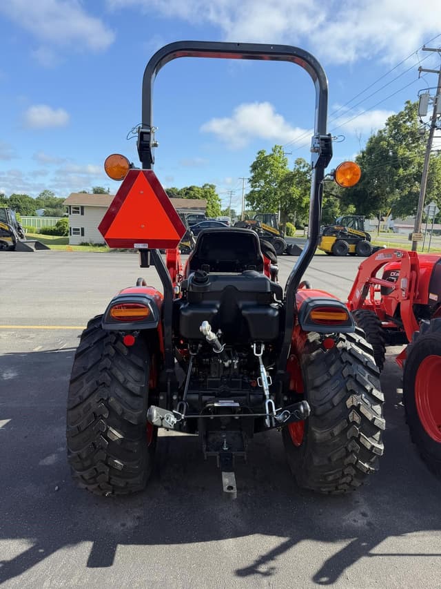 Image of Kioti CK3520HSE equipment image 4