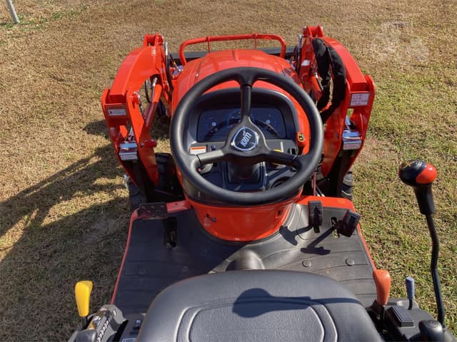 Image of Kioti CS2520 equipment image 3