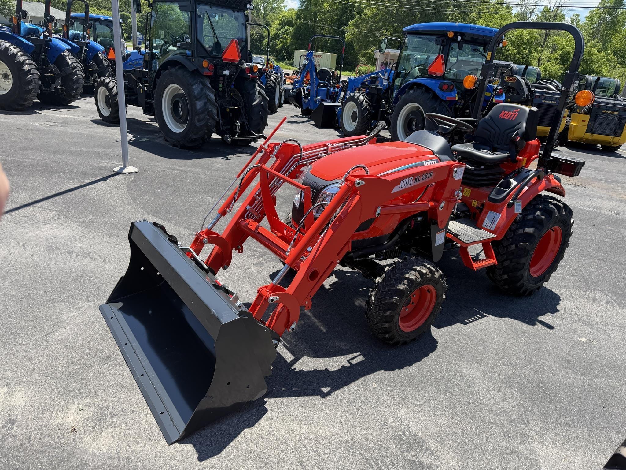 2026 Kioti CX2510 Equipment Image0
