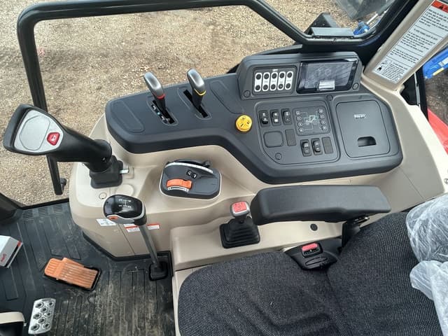 Image of Kioti RX7340 equipment image 4