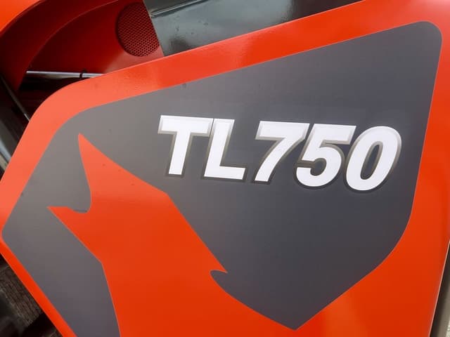 Image of Kioti TL750 equipment image 4