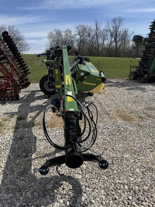 Image of Krone EasyCut 400 equipment image 2