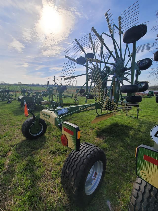 Image of Krone Swadro TC760 equipment image 2