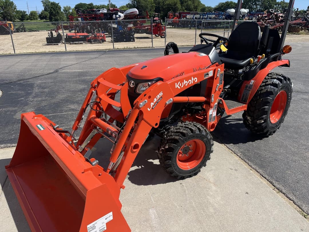 Image of Kubota B2601 Image 0