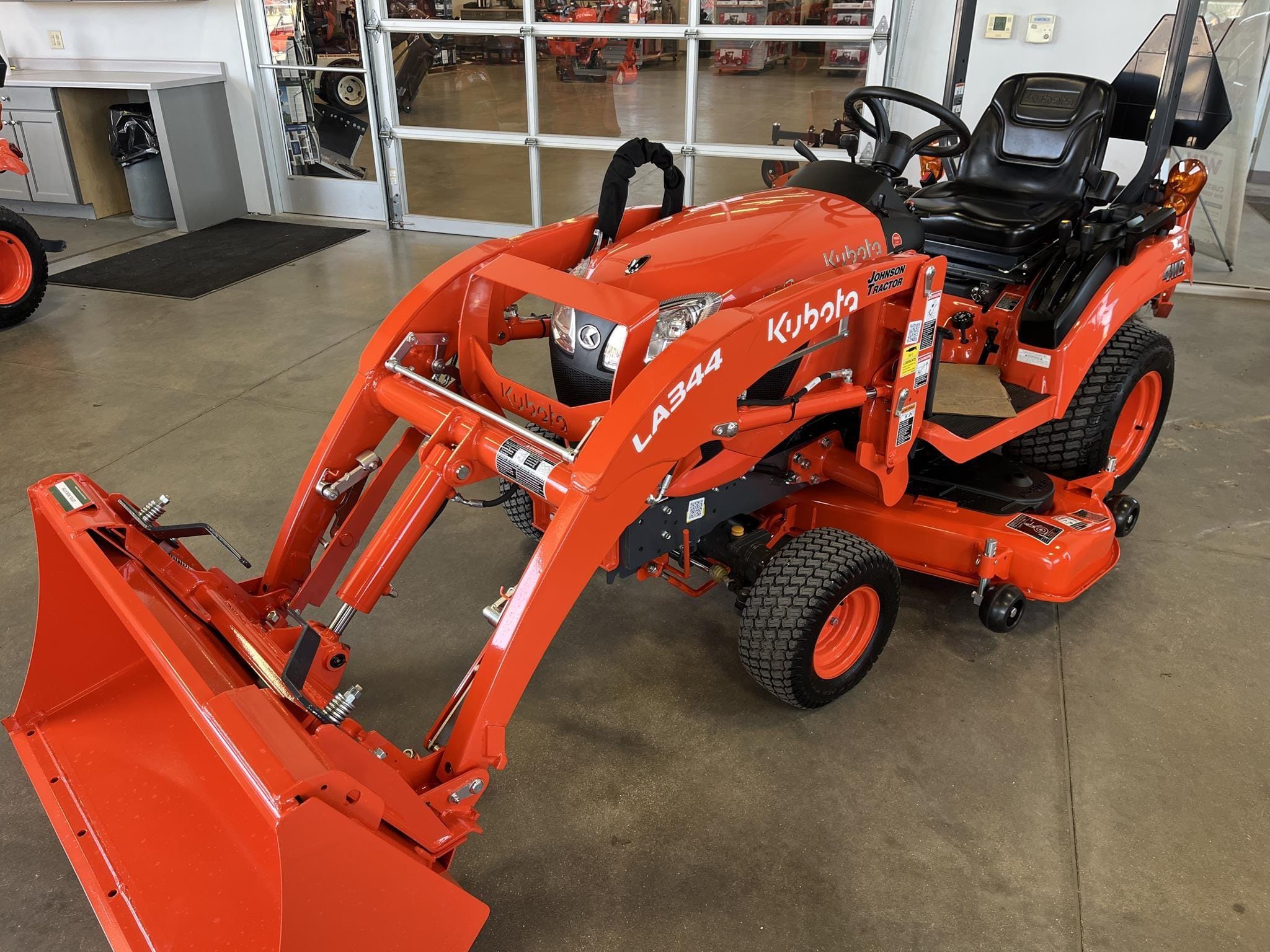 Main image Kubota BX1880
