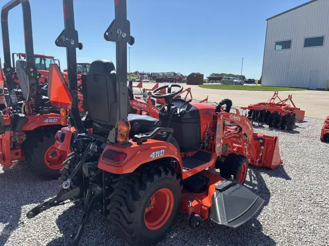 Image of Kubota BX2380 equipment image 1