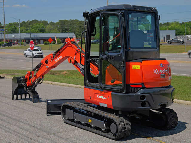 Image of Kubota KX033-4 equipment image 2