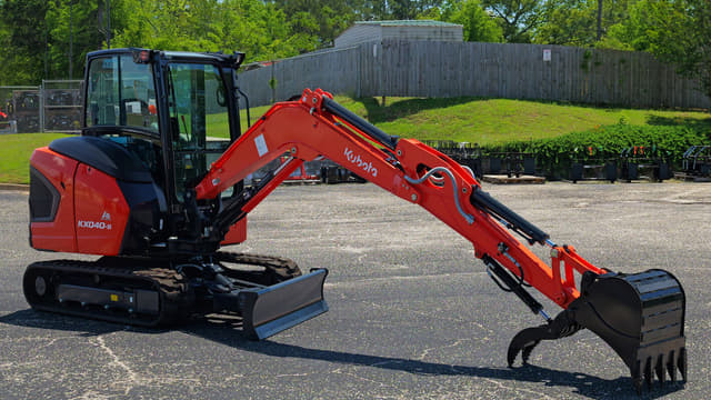Image of Kubota KX040-5 equipment image 1