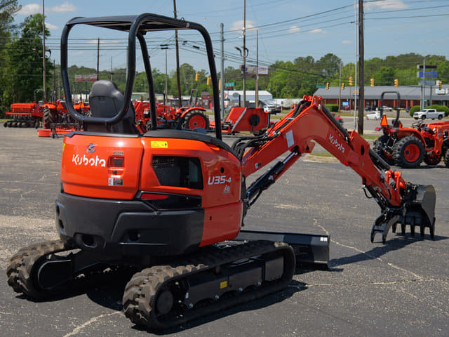 Image of Kubota U35-4 equipment image 2