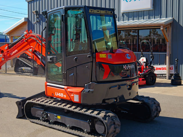 Image of Kubota U48-5 equipment image 2