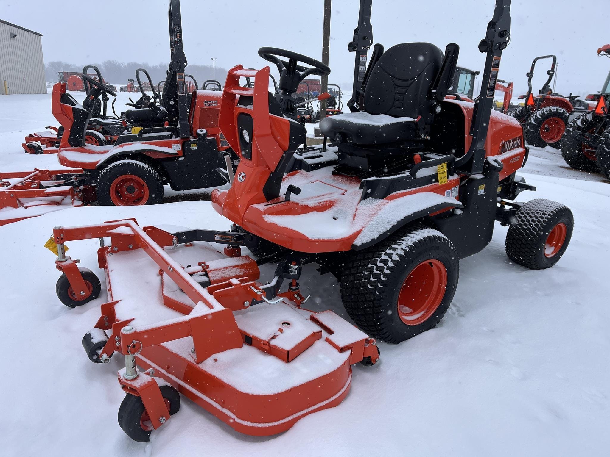Main image Kubota F2510