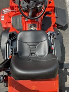Image of Kubota F2510 equipment image 3