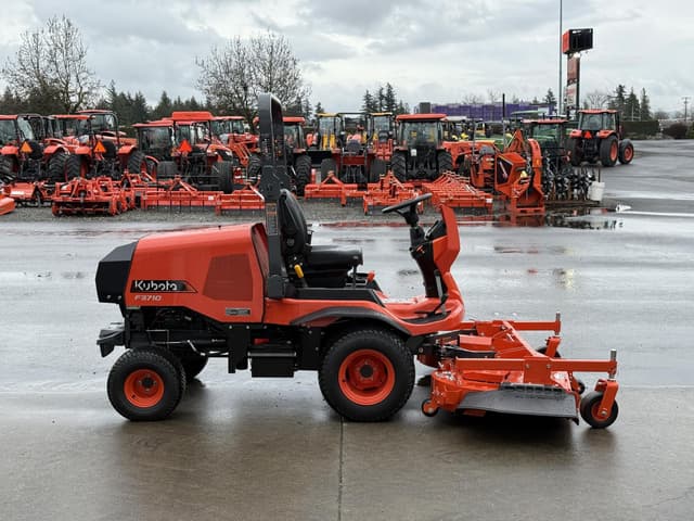 Image of Kubota F3710 equipment image 4