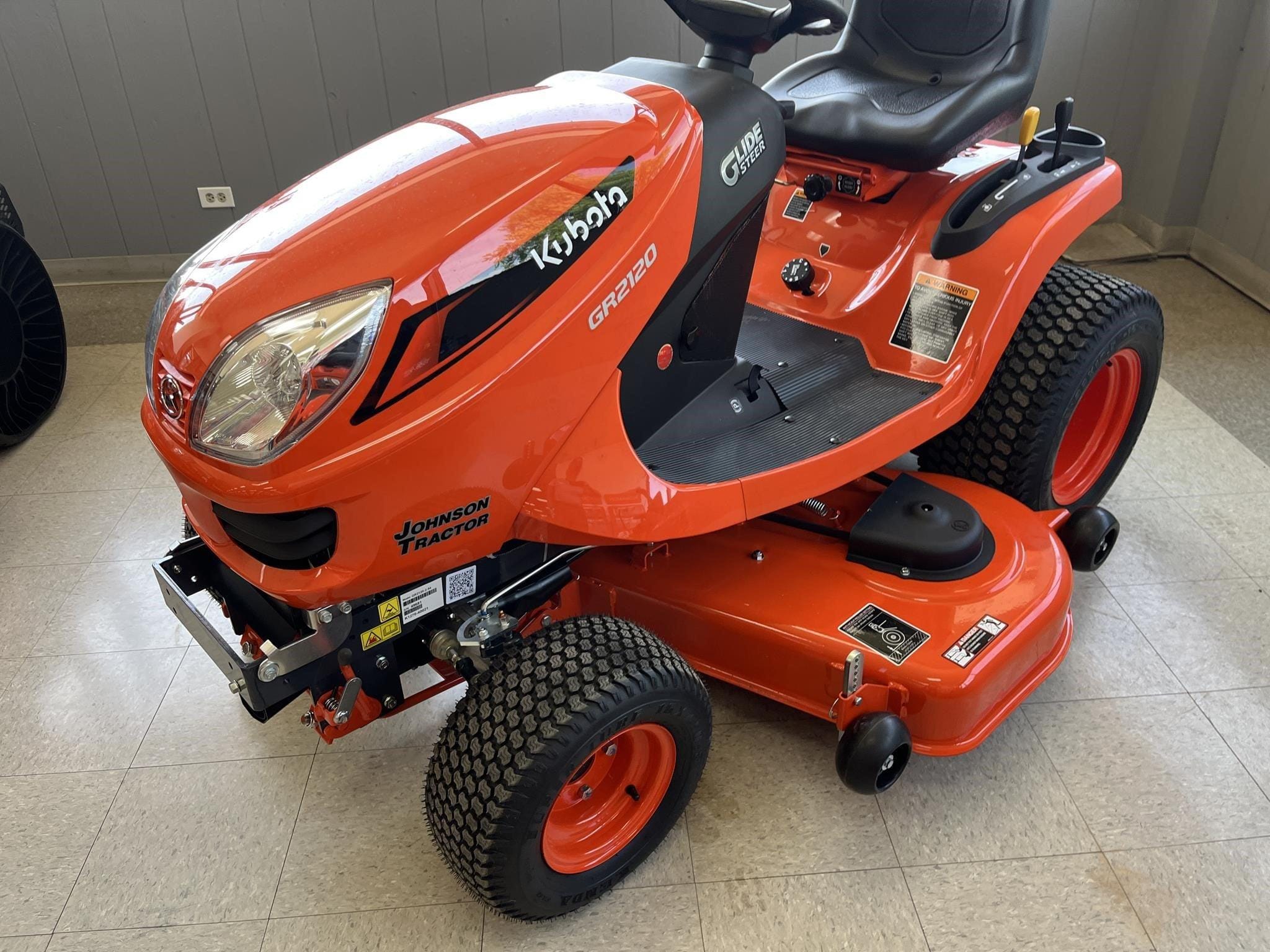 2026 Kubota GR2120 Equipment Image0