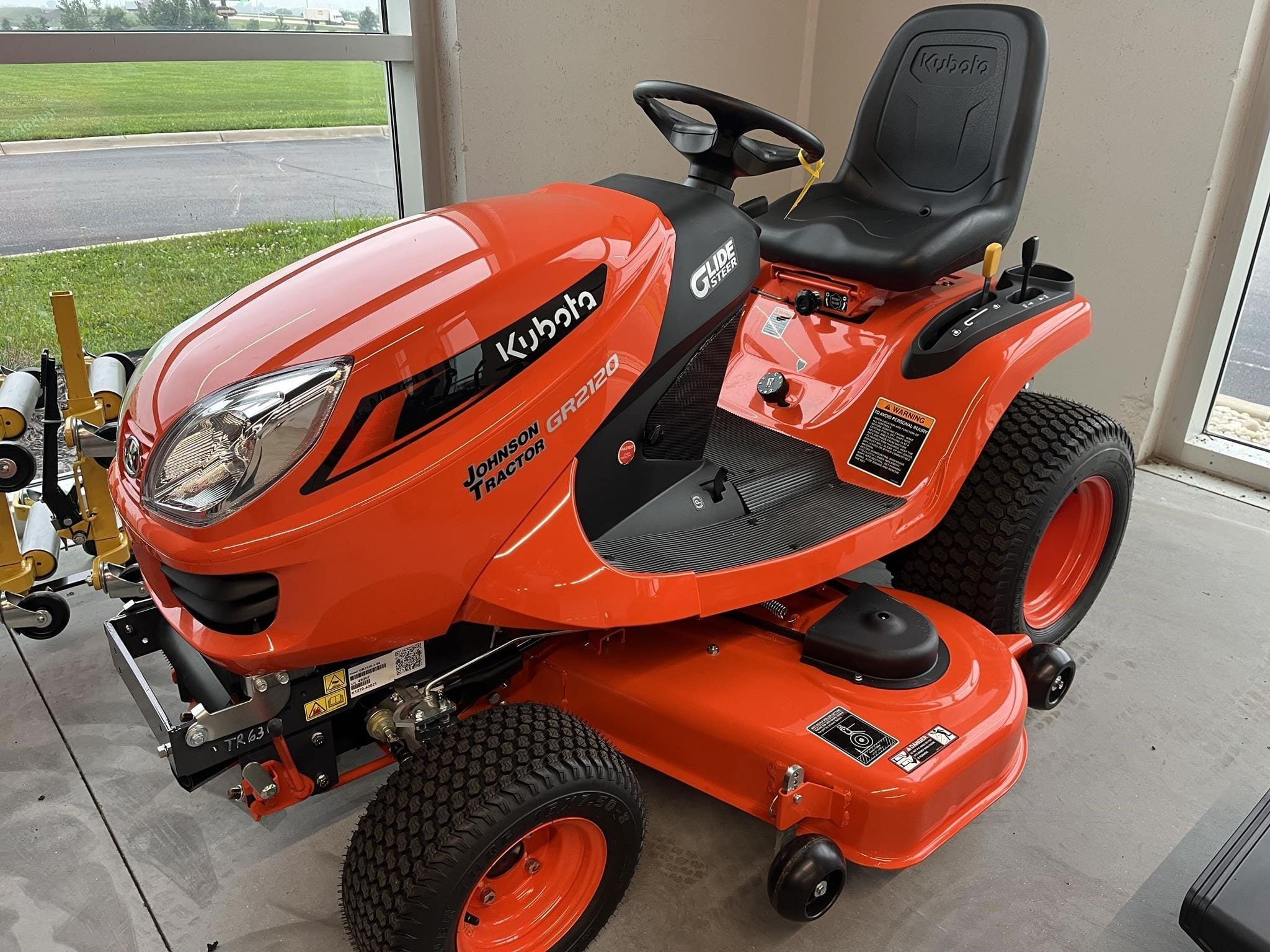 2026 Kubota GR2120 Equipment Image0