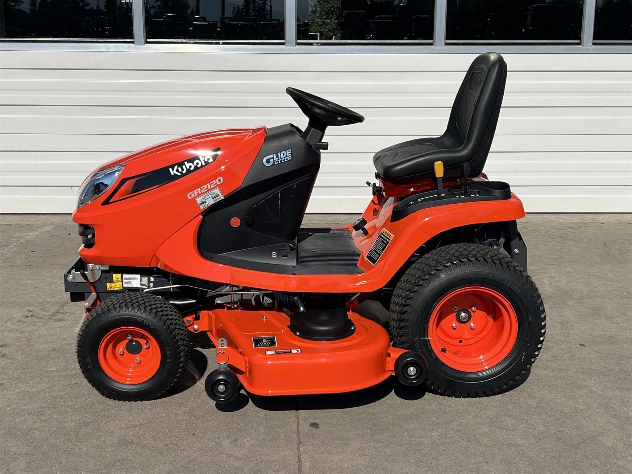 2026 Kubota GR2120 Equipment Image0