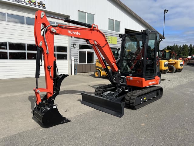 Image of Kubota KX040-4R3A equipment image 1