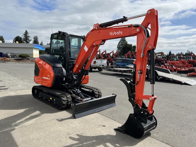 Image of Kubota KX040-5 equipment image 3