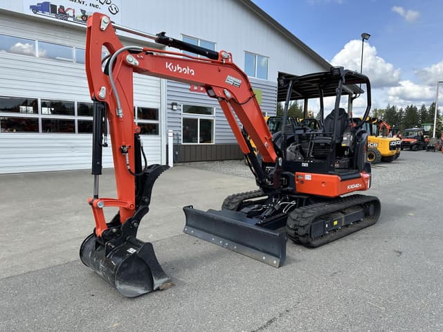 Image of Kubota KX040-5 equipment image 1