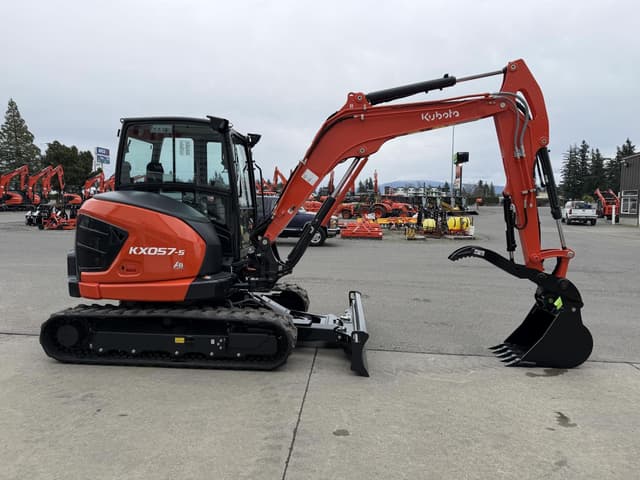 Image of Kubota KX057-5R3AP equipment image 4