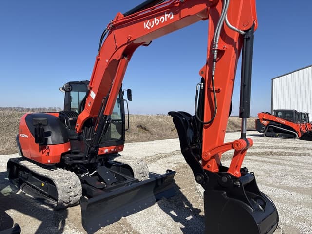 Image of Kubota KX080-5R3A equipment image 2