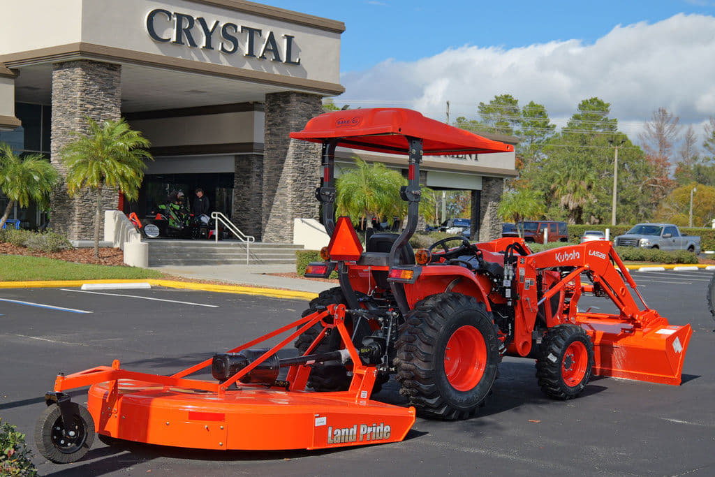 Image of Kubota L3902 Primary image