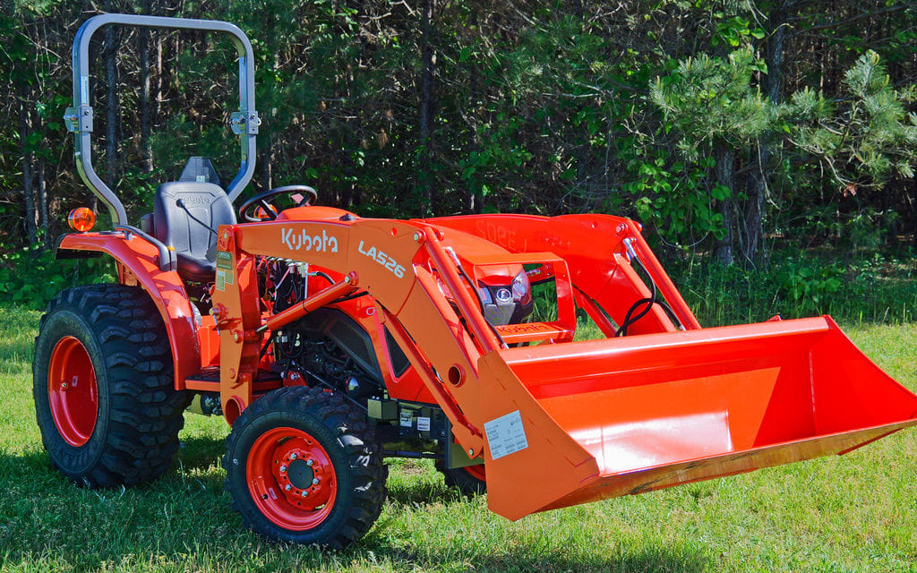 2026 Kubota L3902 Equipment Image0