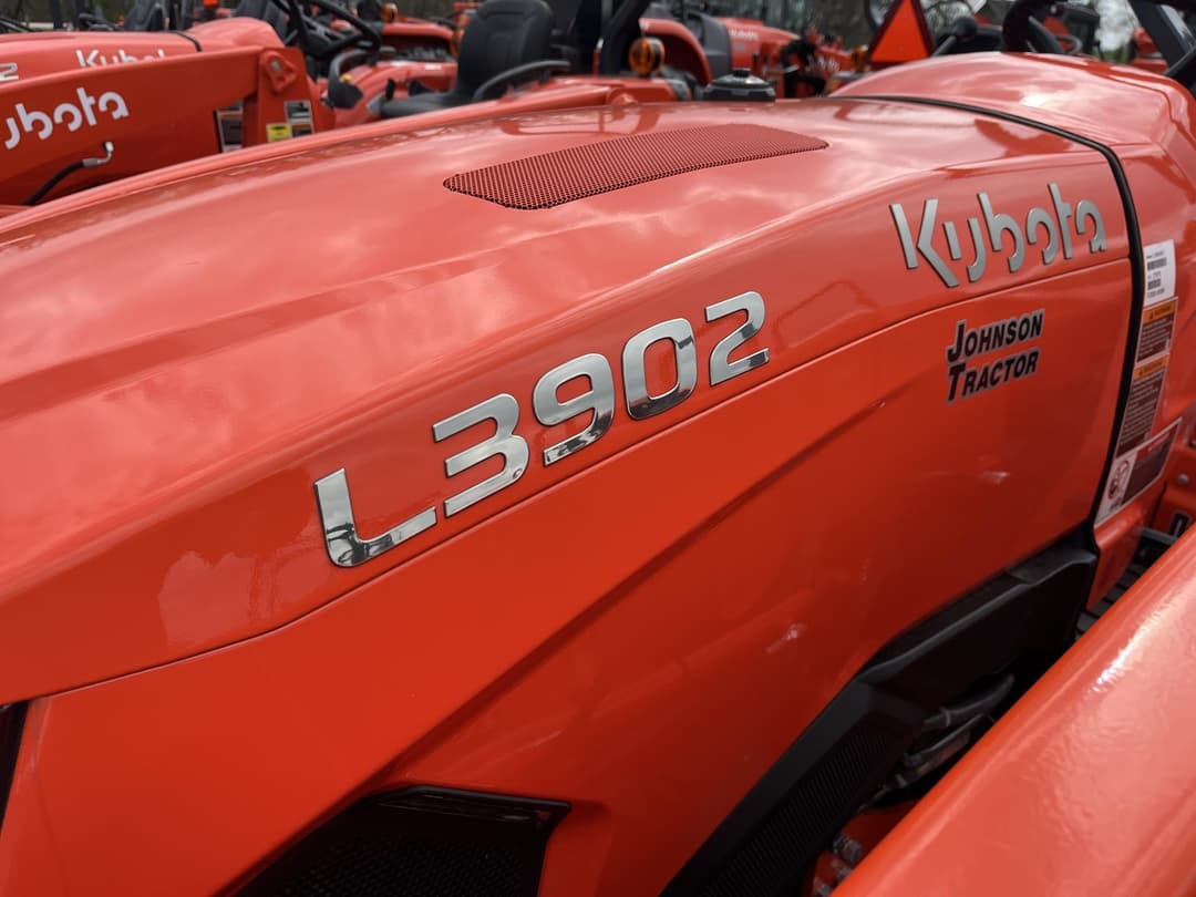 Image of Kubota L3902HST Image 1