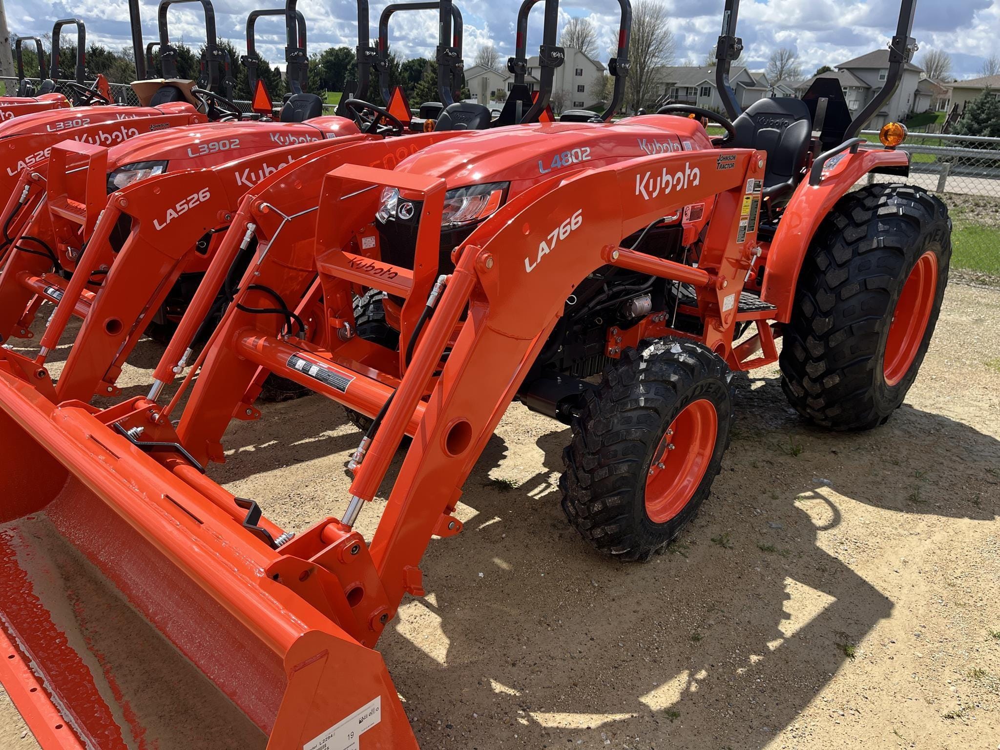 2026 Kubota L4802HST Equipment Image0