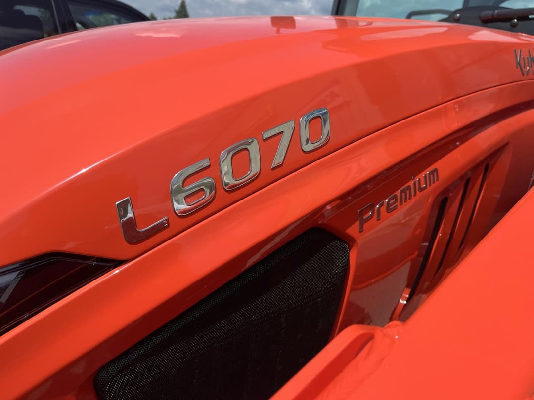 Image of Kubota L6070PRM Image 1