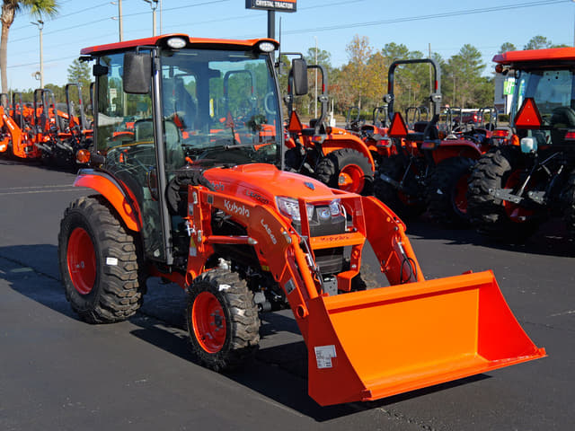 Image of Kubota LX4020 equipment image 2